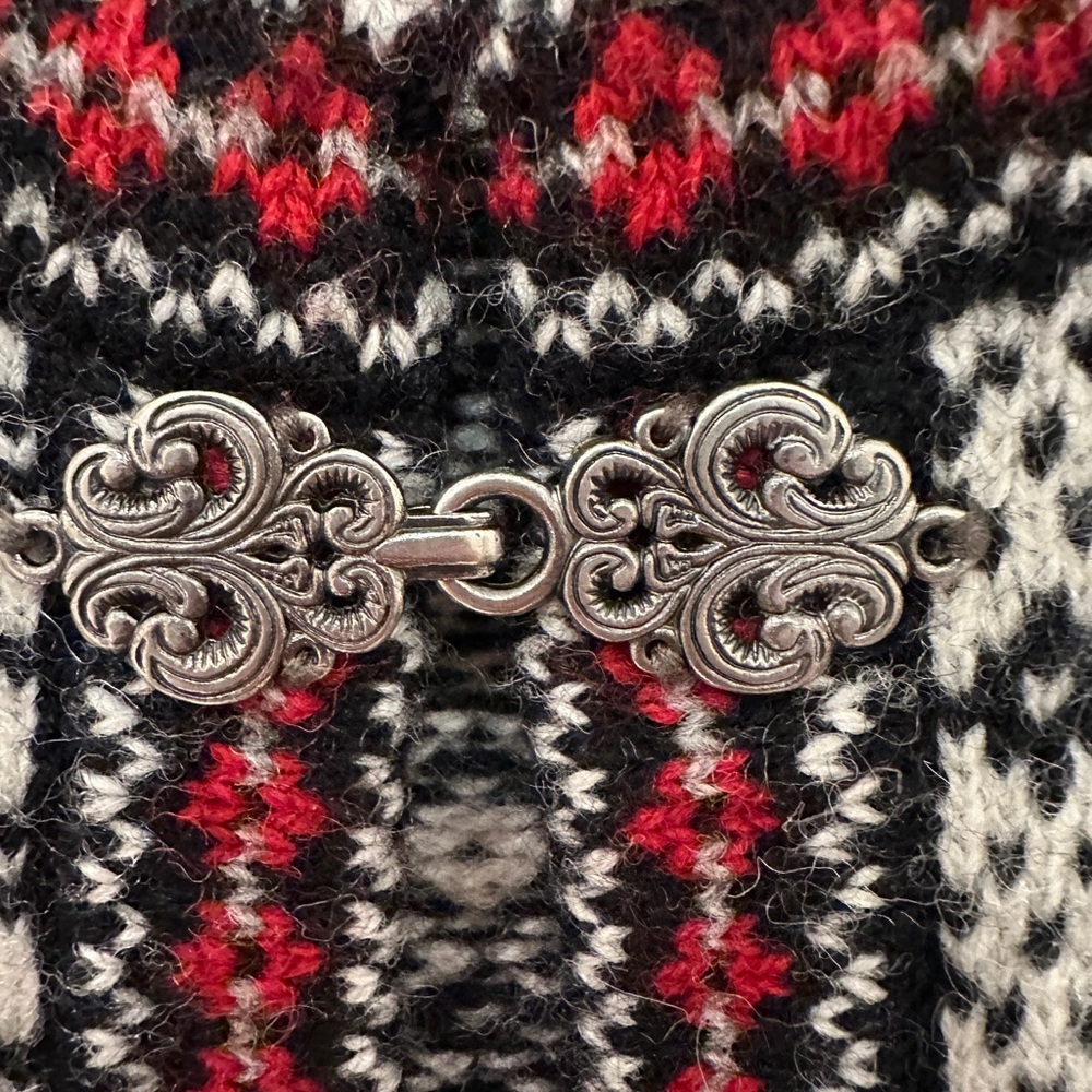 Skyr Nordic Fair Isle Wool Cardigan Metal Clasp Scandinavian Sweater L - Picture 3 of 5